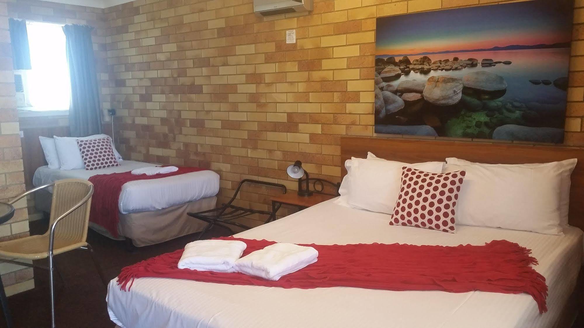 Econo Lodge Chaparral Motel Ballina Kültér fotó