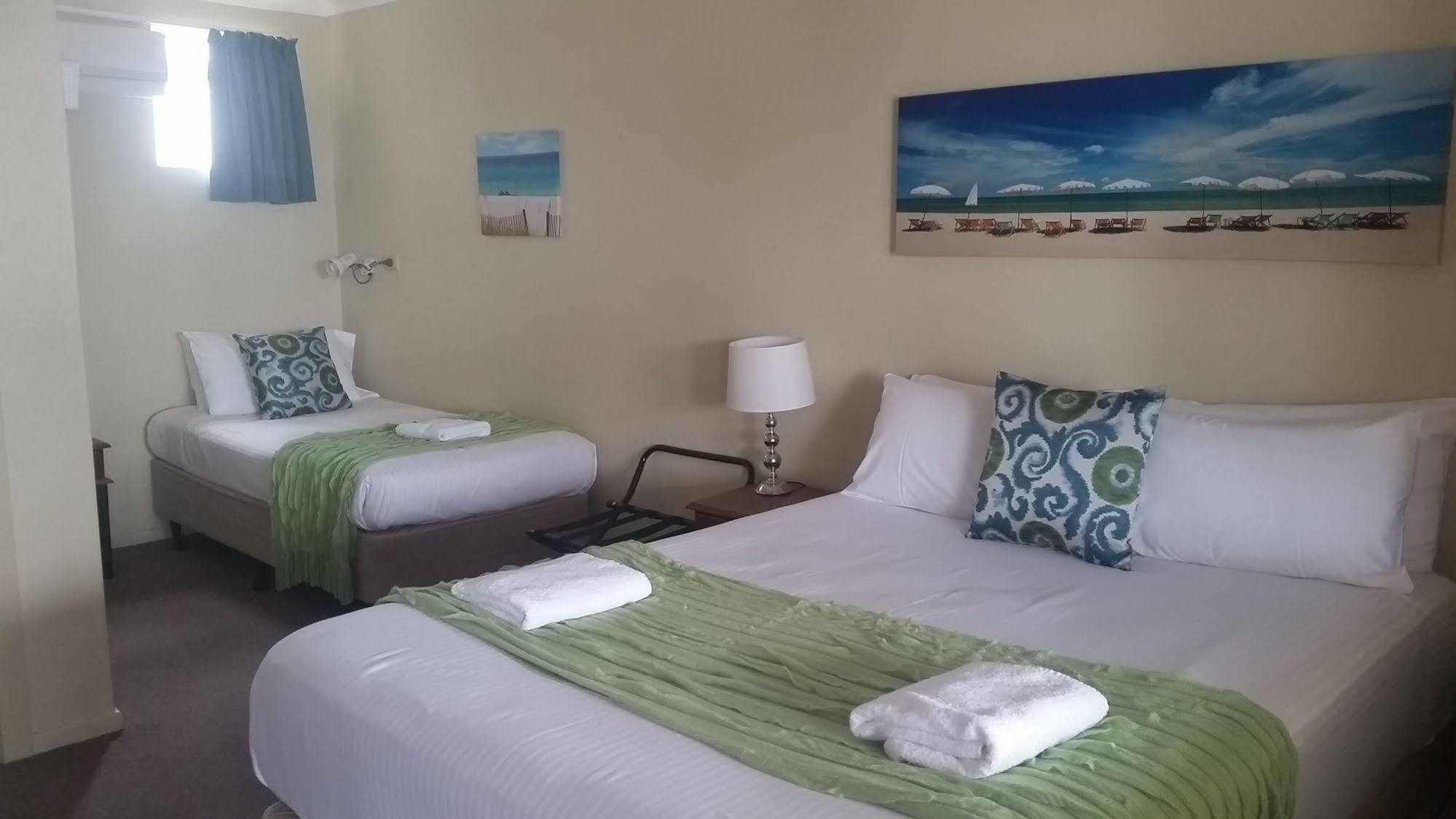 Econo Lodge Chaparral Motel Ballina Kültér fotó