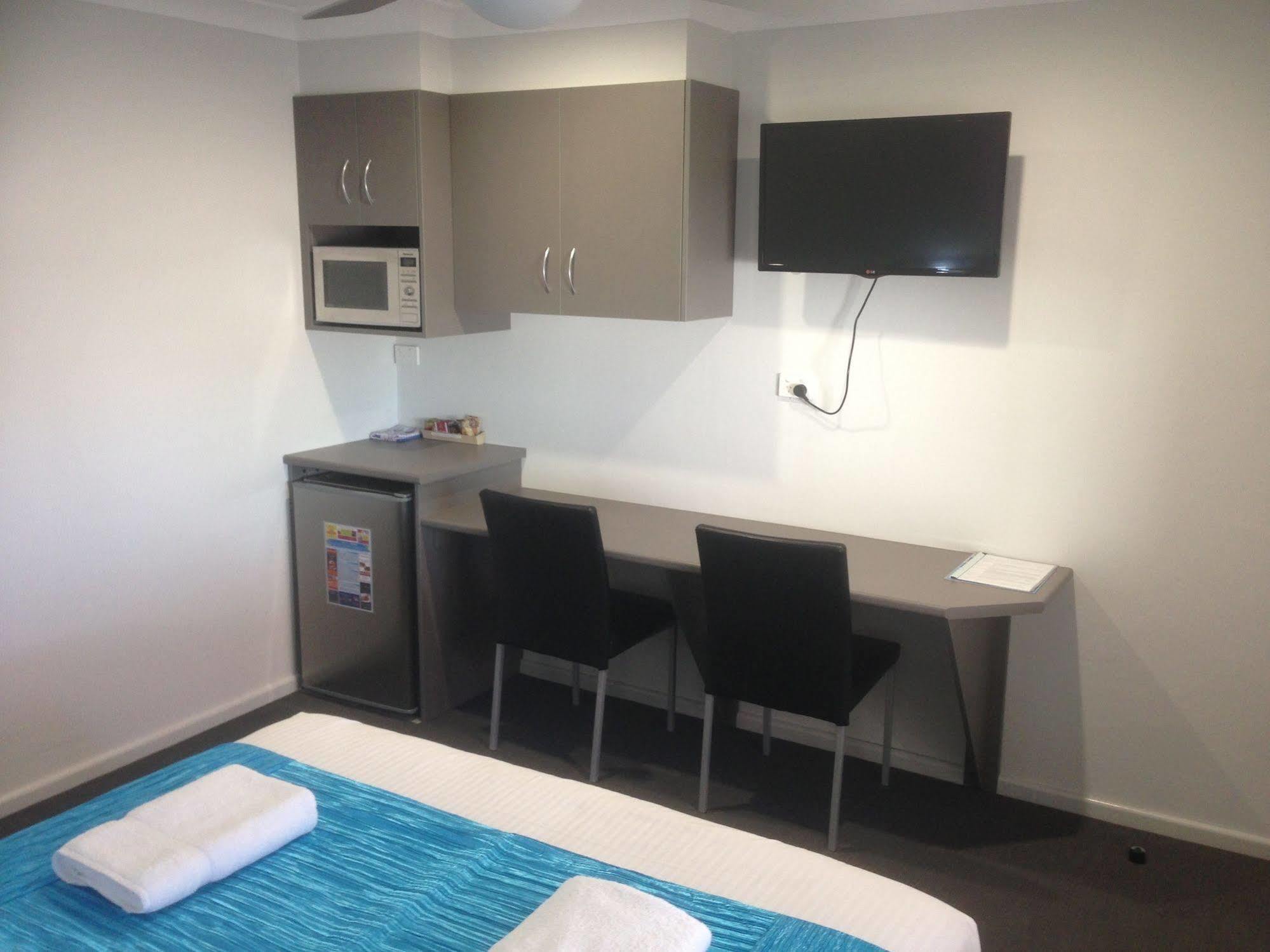 Econo Lodge Chaparral Motel Ballina Kültér fotó