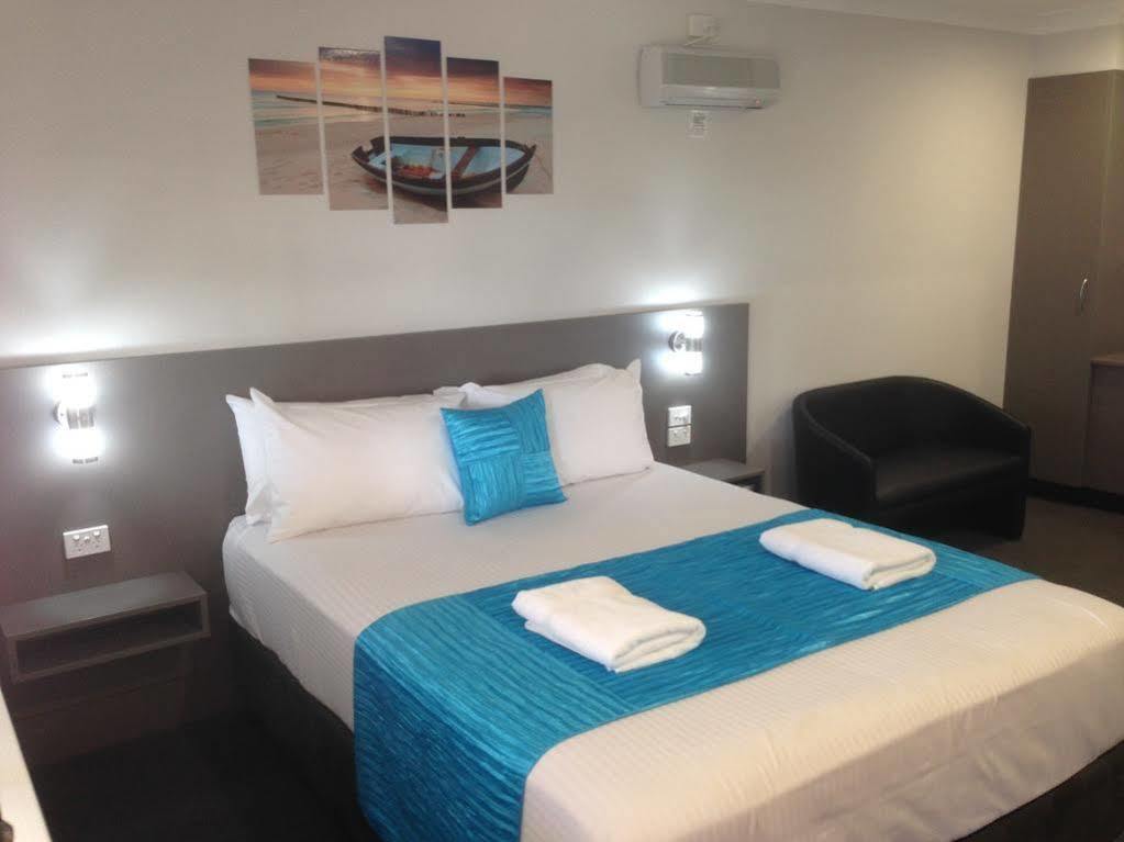 Econo Lodge Chaparral Motel Ballina Kültér fotó