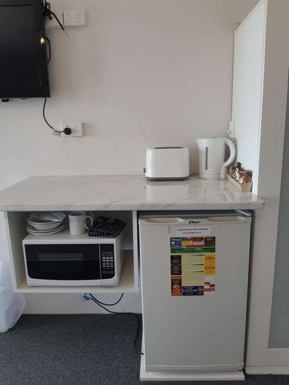 Econo Lodge Chaparral Motel Ballina Kültér fotó