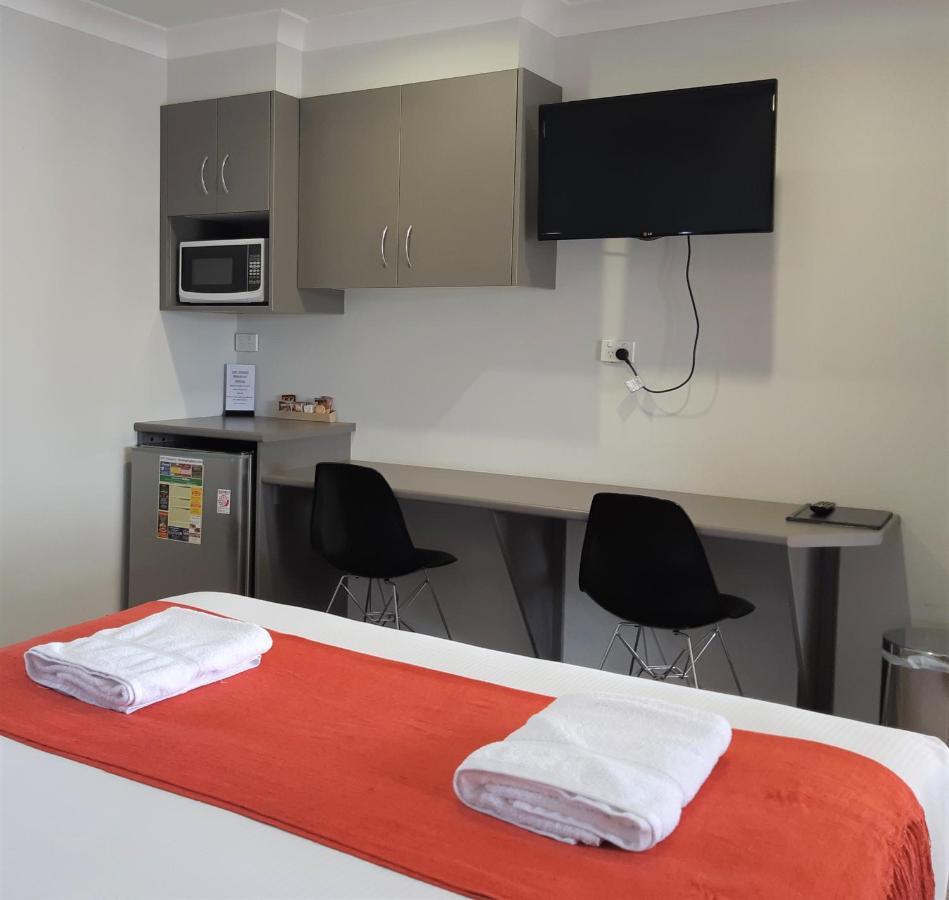 Econo Lodge Chaparral Motel Ballina Kültér fotó